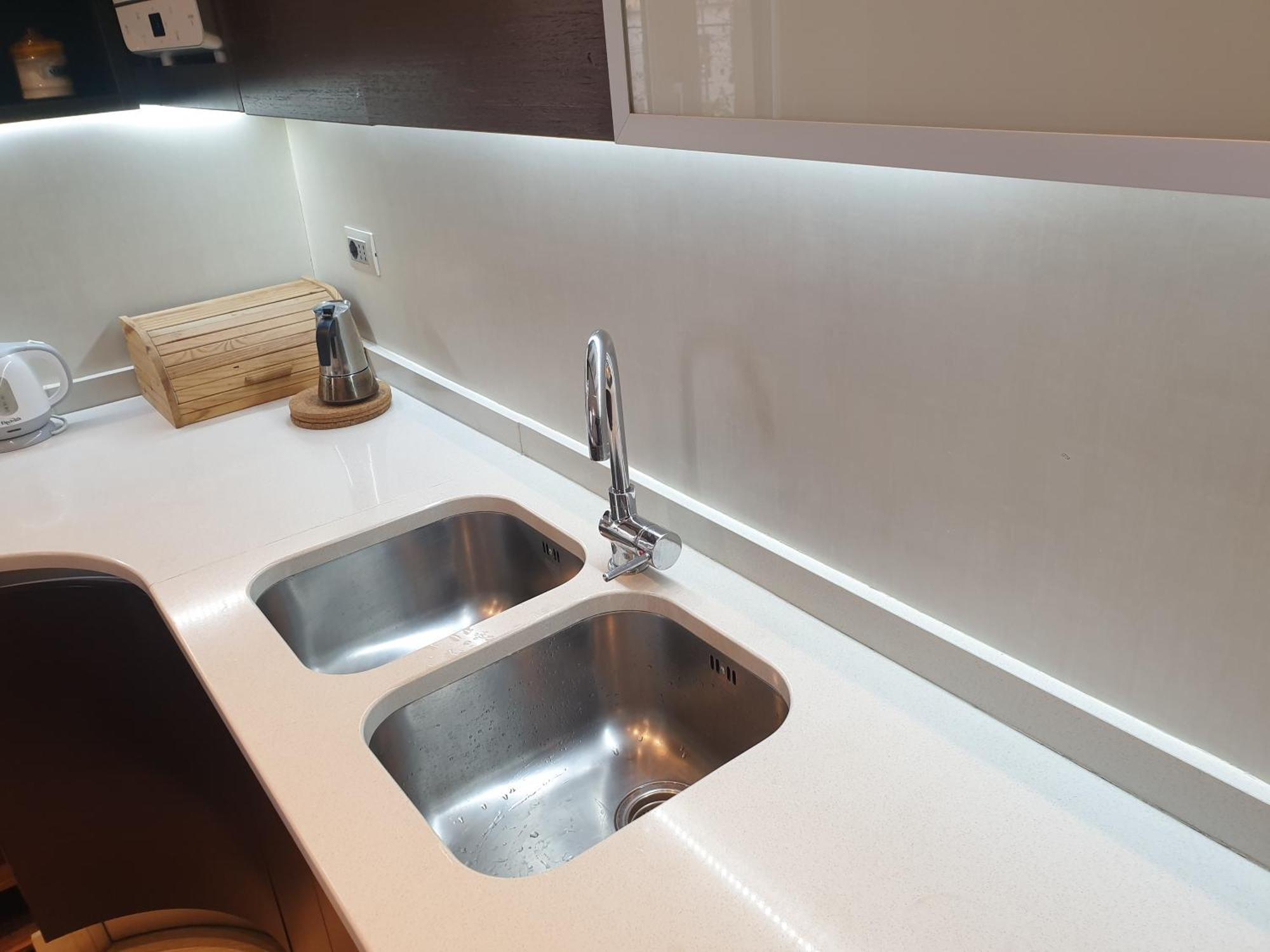Your Lovely Home, Porta Venezia-1 Queen Bed, 3 Single Beds, 1 Sofa Bed- Μιλάνο Εξωτερικό φωτογραφία